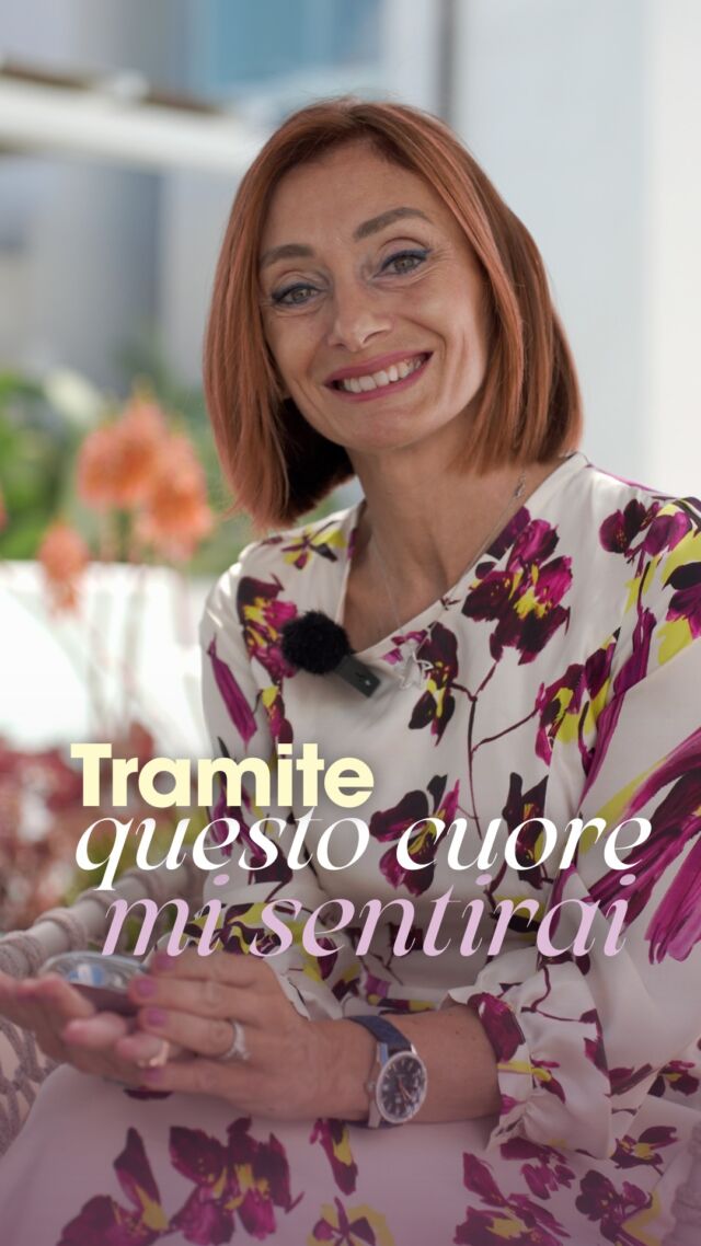 Un cuore, una persona che doro, un messaggio...
Ti racconto la storia di questo cuore che è sempre con me, nella mia camera da letto.

___
💖 Desideri vivere la tua esperienza medianica con me o iscriverti ai miei corsi?
🌺 Contattami. 🌺

___
#consulto #spirituale #anime #sensitiva #medium #medianità

Medium Lugano
Medium Italia
Sensitiva Lugano
Sensitiva Italia
Crescita spirituale
Regressione spirituale